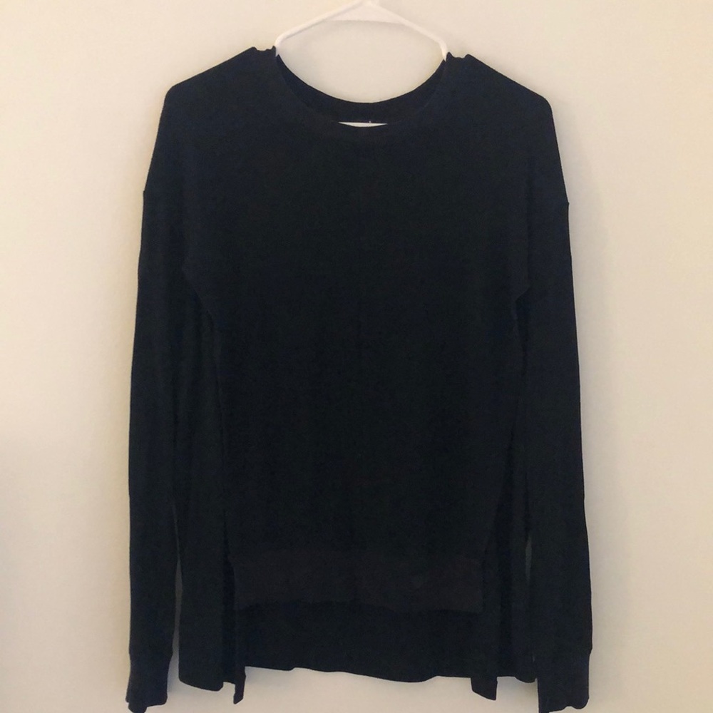 Black Bobi Crew Neck Sweater (Small) with side slits. Very good condition!